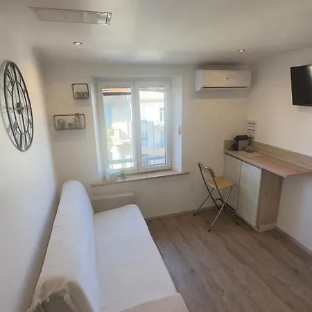 Apartment Prime Location Ac Place Massena Walk Everywhere