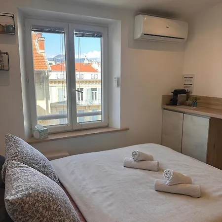 Prime Location Ac Studio Place Massena Walk Everywhere شقة