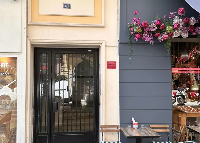 Apartment Bright Ac Prime Location Place Massena Steps From *